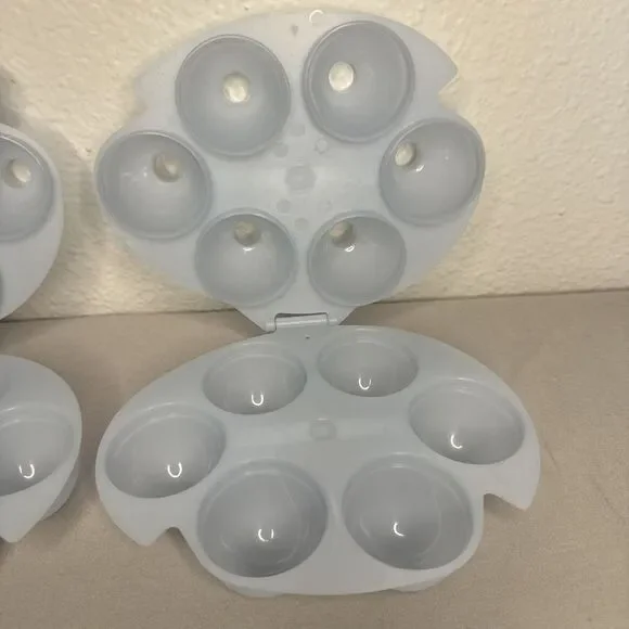 Set Of 2 Vintage Jello Jigglers Egg Molds With Hinge - Picture 2 of 6